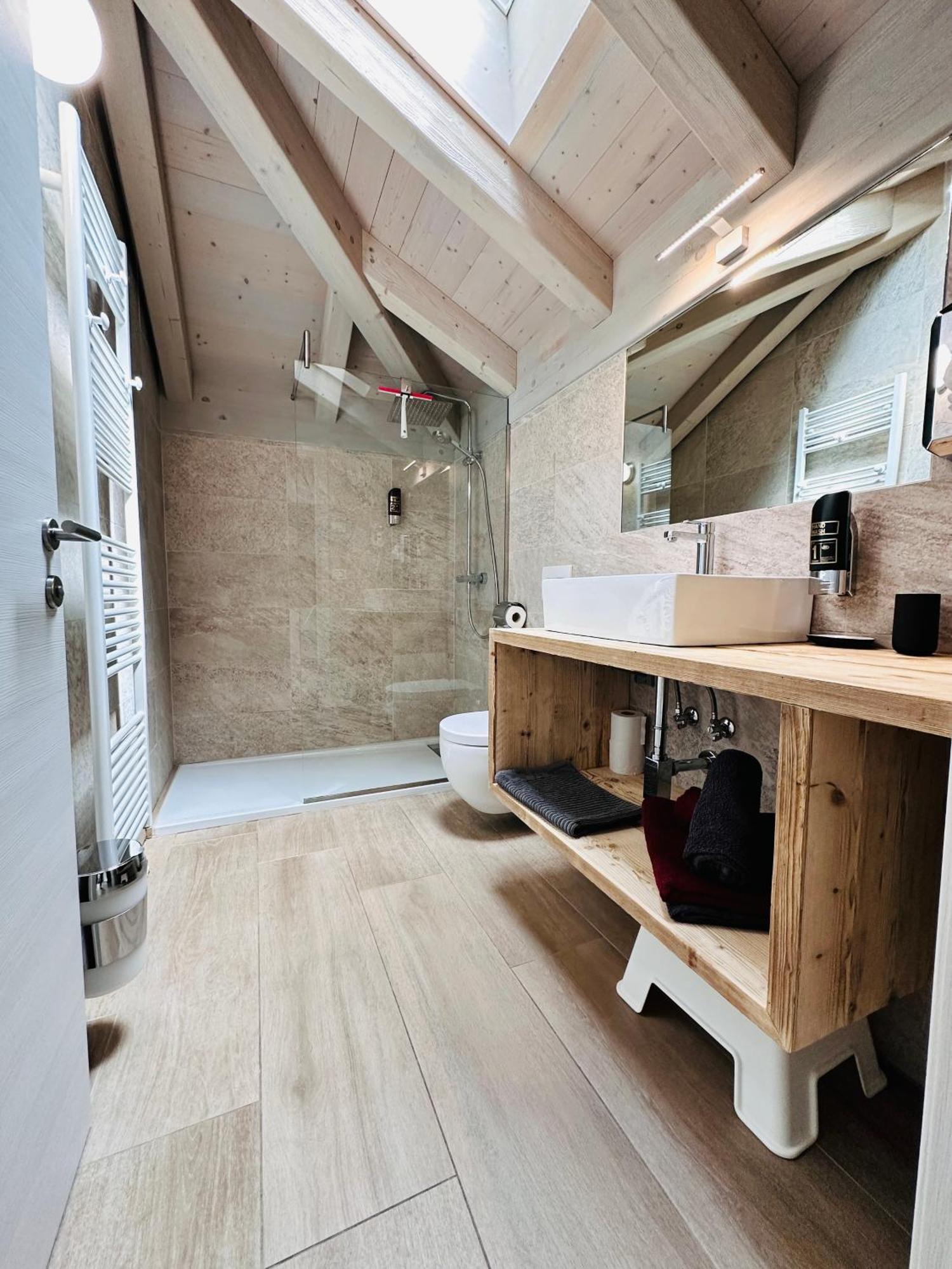 Casa Tosca - Holiday Home 토르볼레 외부 사진